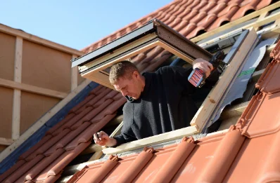 Pose de fenêtres de toit Velux à Recanoz